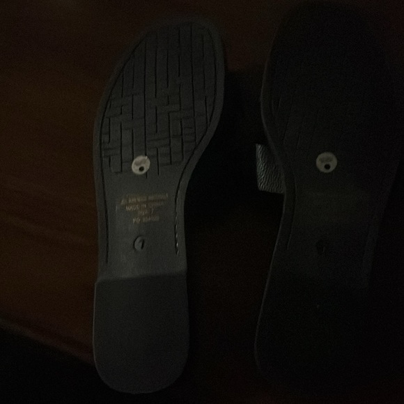 Charlotte Russe all black - Picture 2 of 2